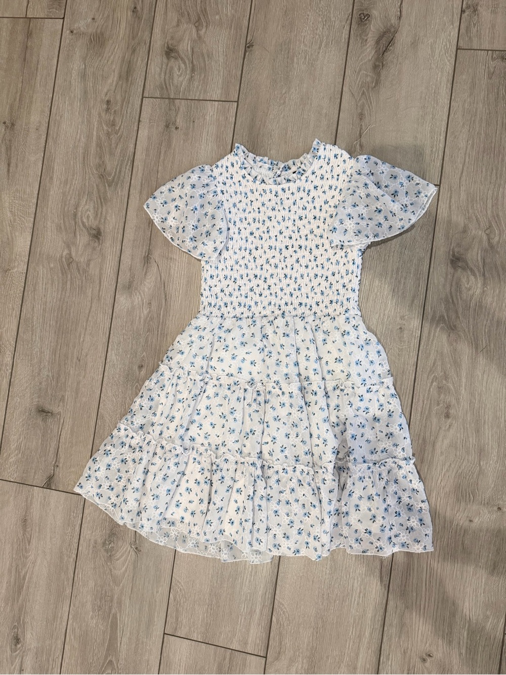 Girls Blue Floral Tiered Smocked Dress - Brand: Zunie size 8